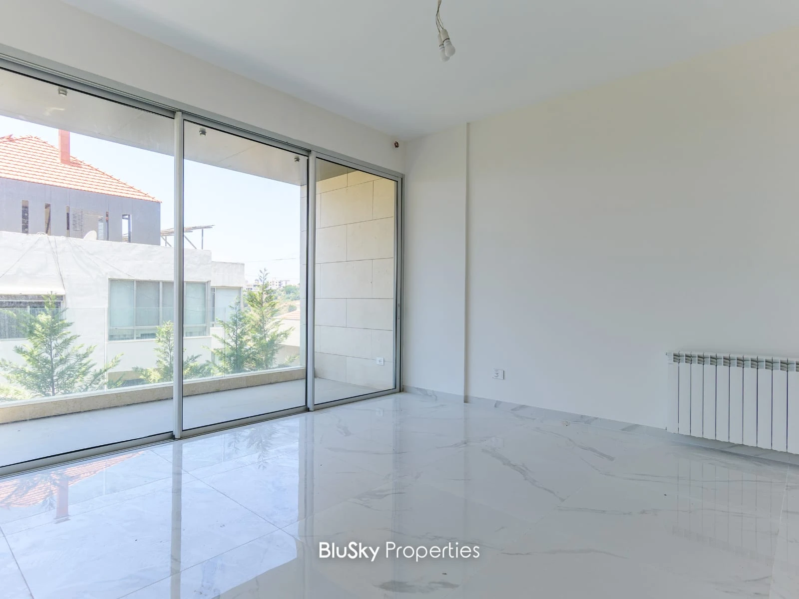 Apartment 160m² with Terrace for Sale in Mansourieh — الصورة 4