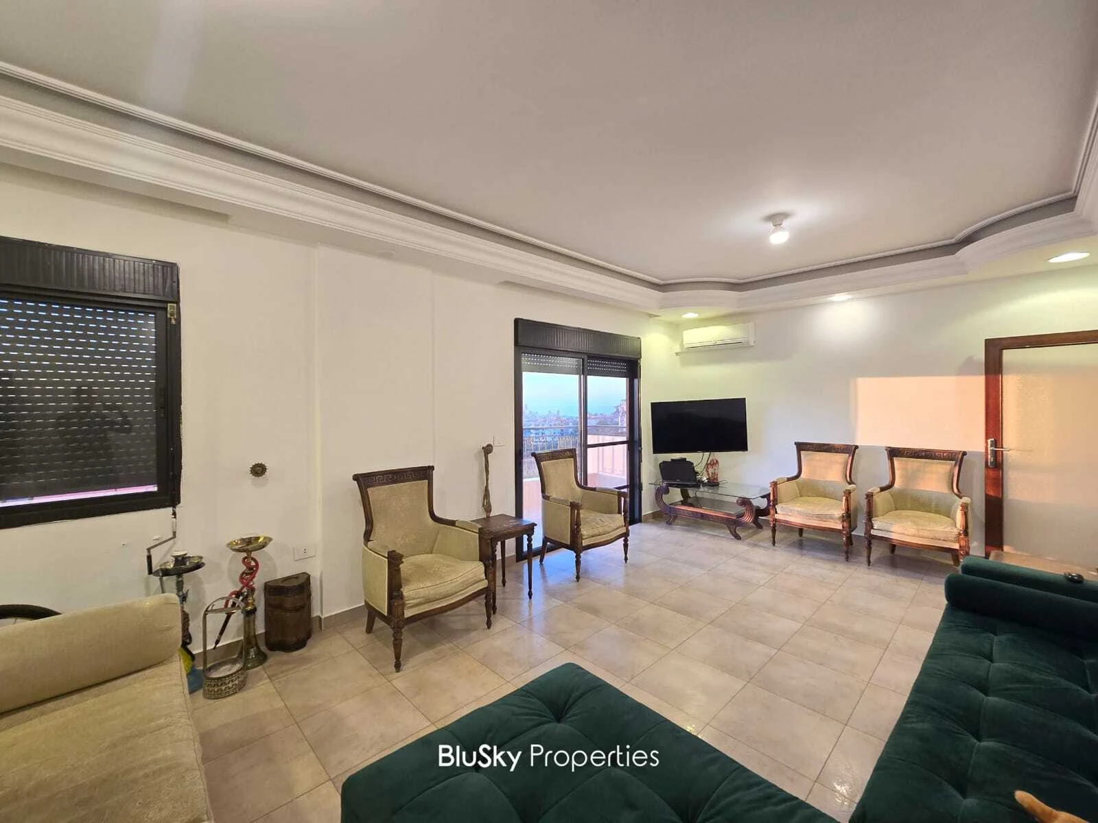 Apartment 166m² Balcony for Sale in Mansourieh — photo 3