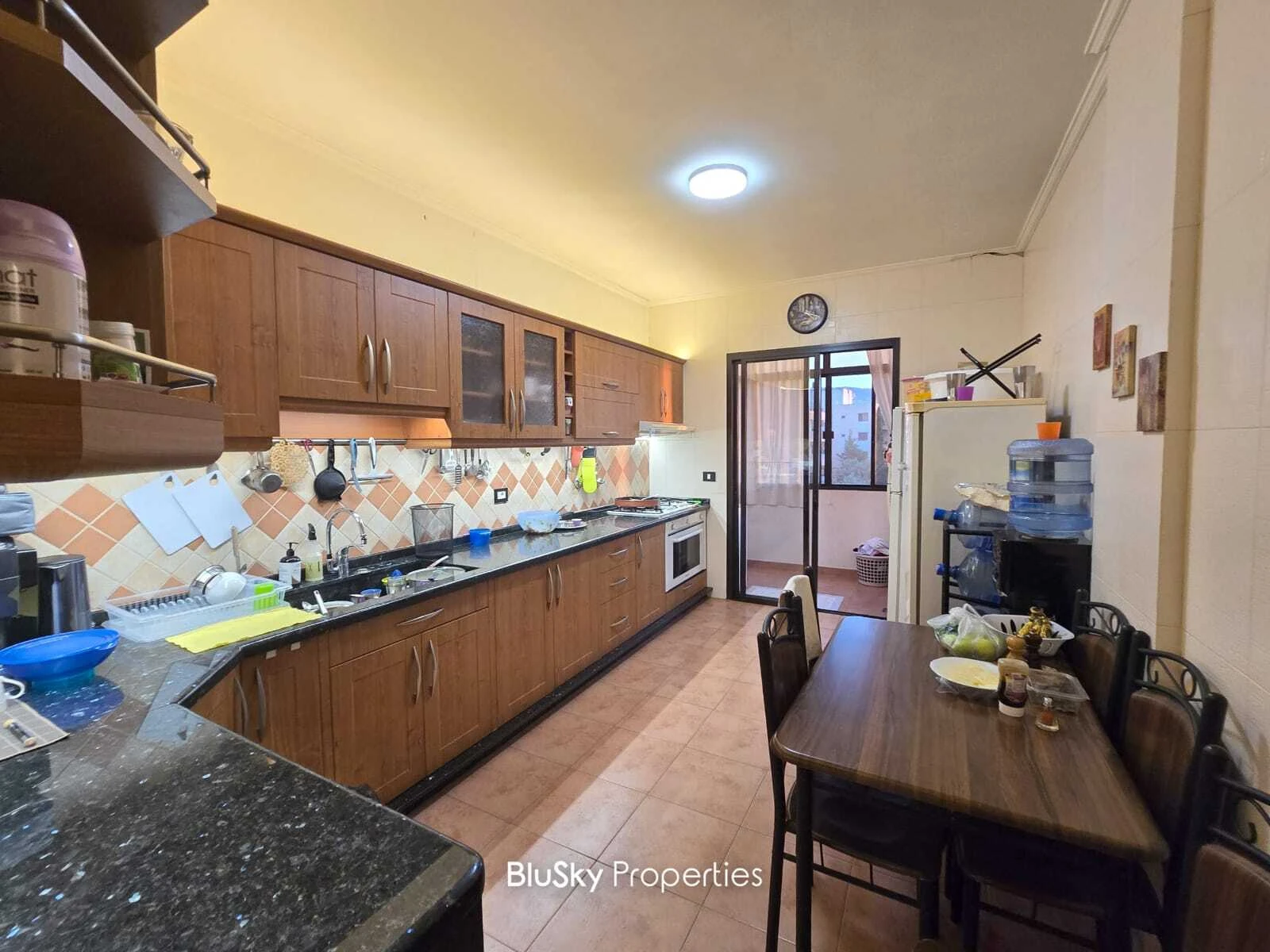 Apartment 166m² Balcony for Sale in Mansourieh — photo 4
