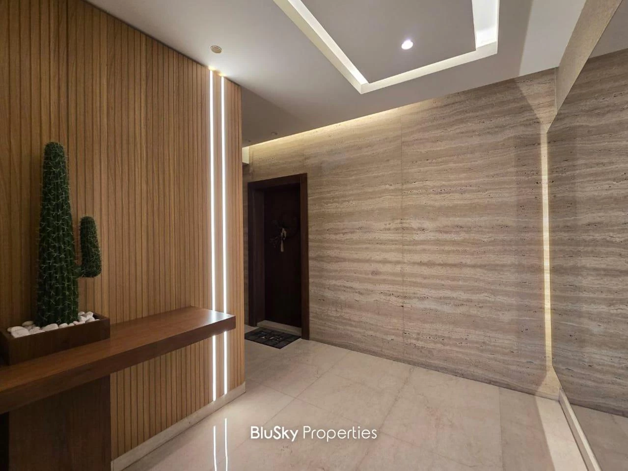 Apartment 170m² Terrace for Sale or Rent in Mansourieh — الصورة 4