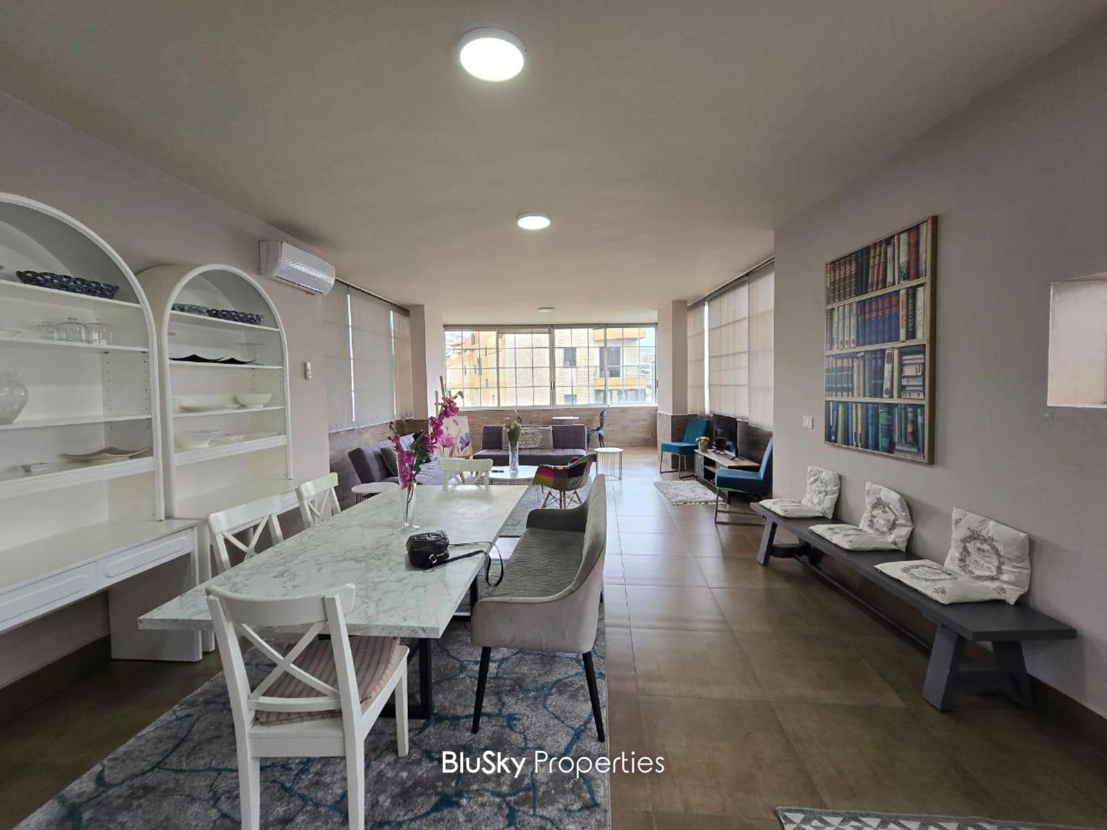 Apartment 170m² Mountain View for Rent in Mansourieh — photo 2