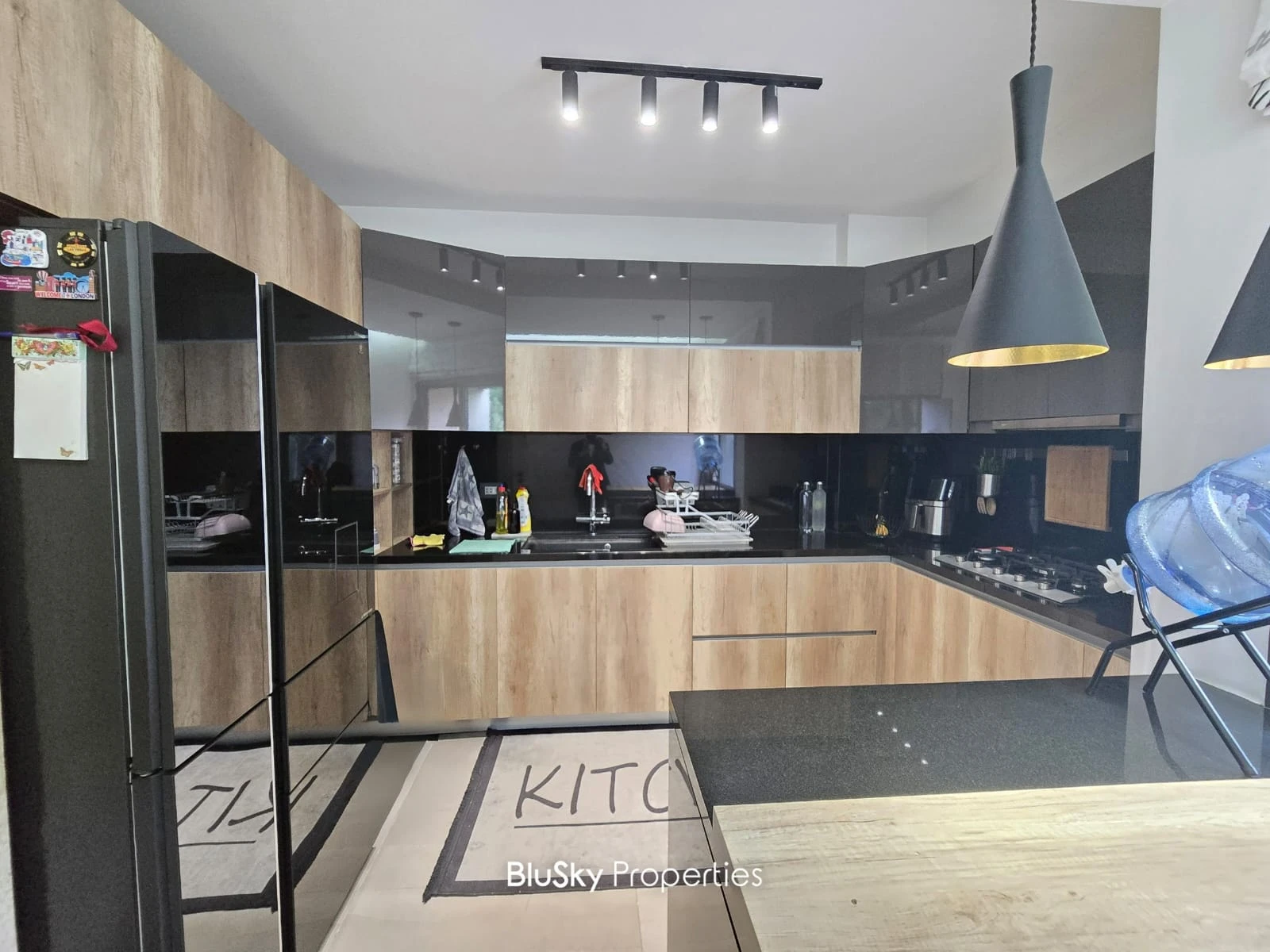 Apartment 173m² with Mountain View for Sale in Mansourieh — photo 4