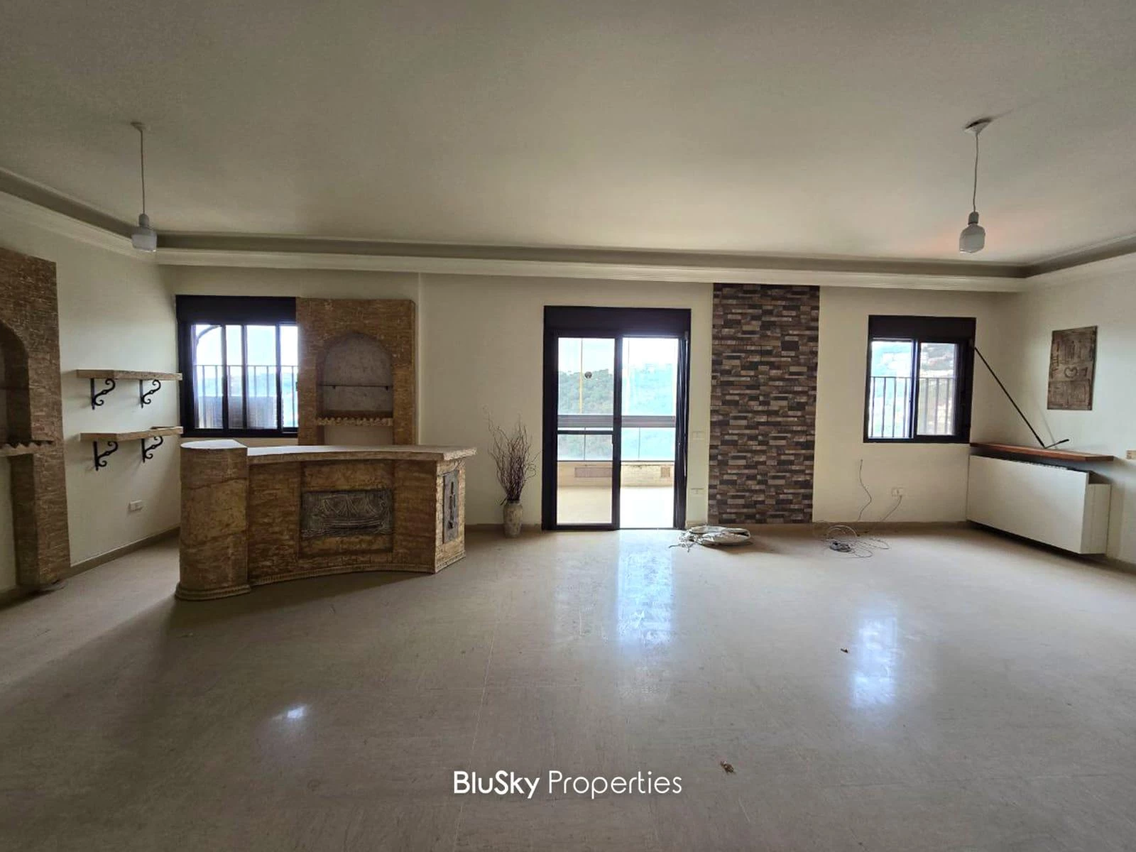 Apartment 178m² Sea View for Rent in Mansourieh