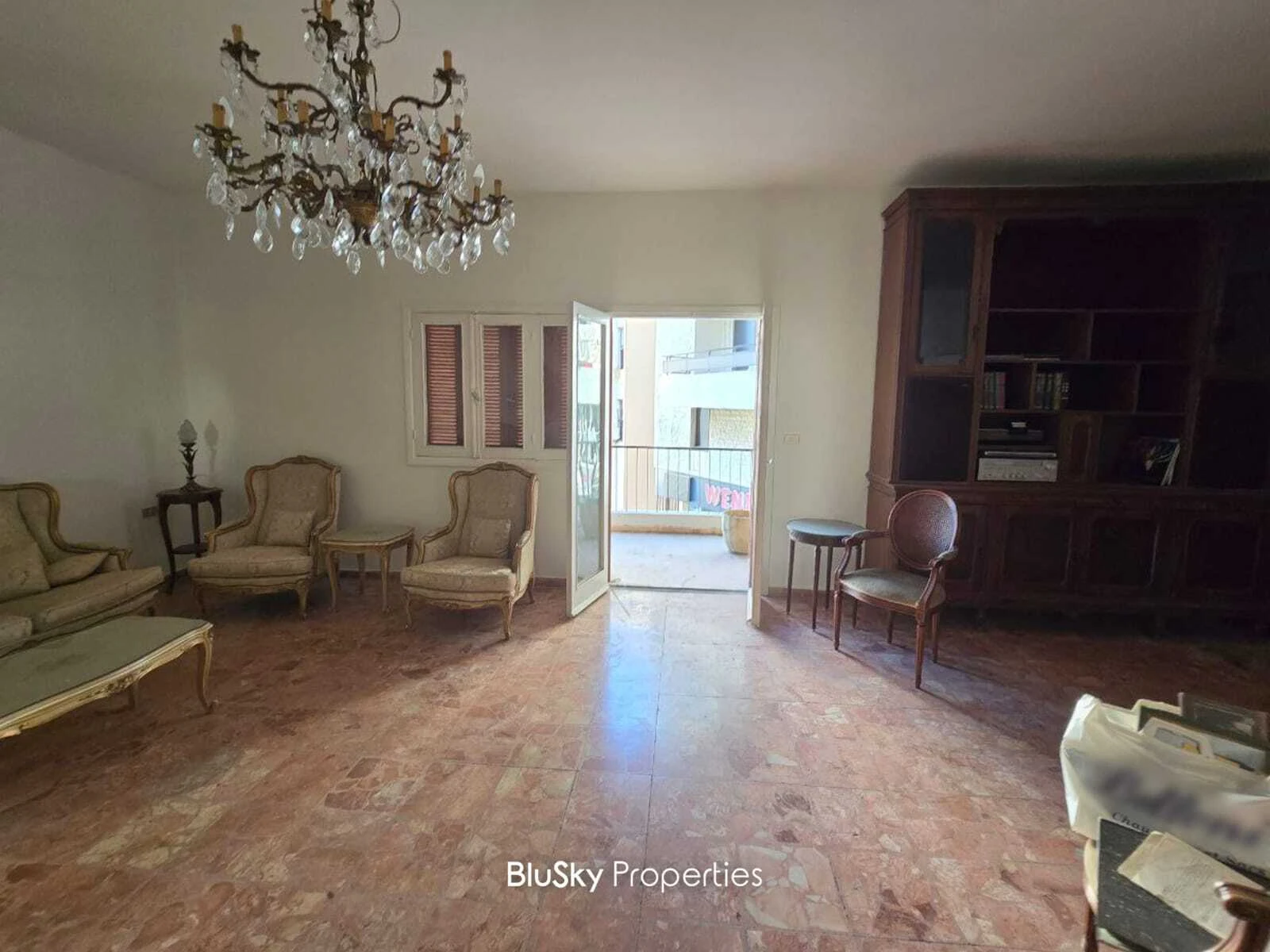 Apartment 200m² for Rent in Mansourieh
