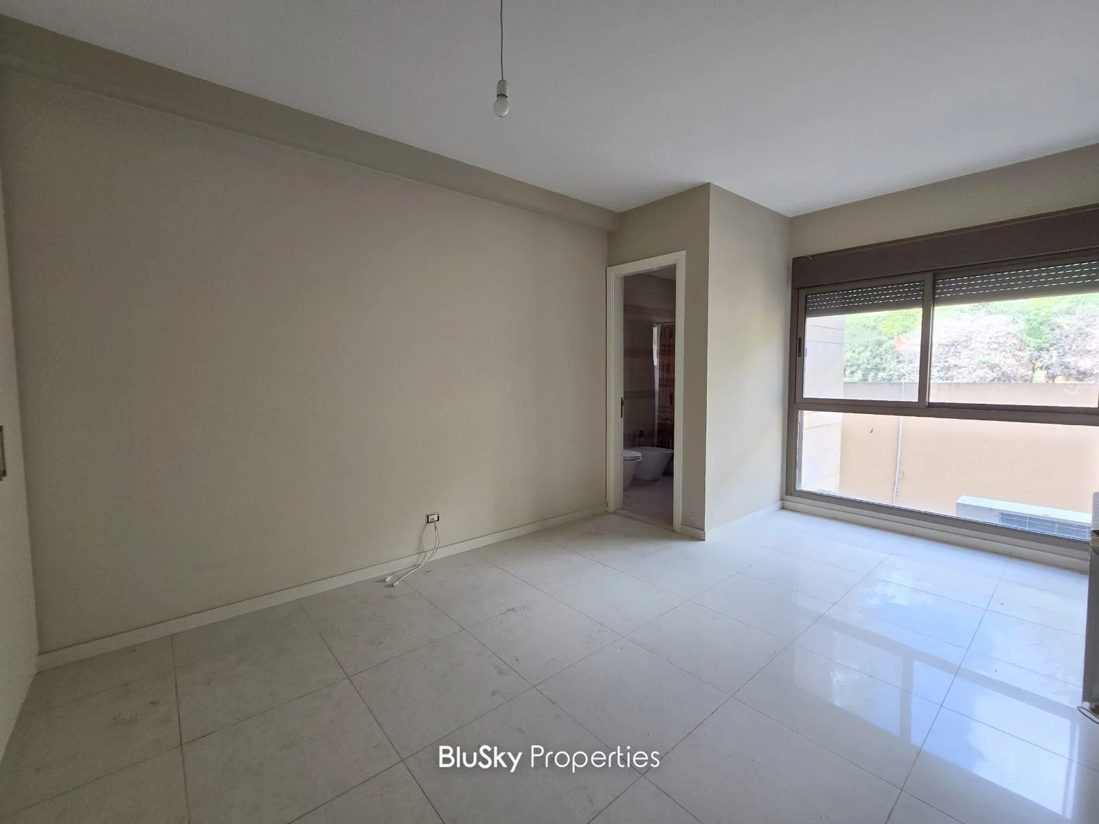 Apartment 200m² with Mountain View for Rent in Mansourieh — الصورة 5