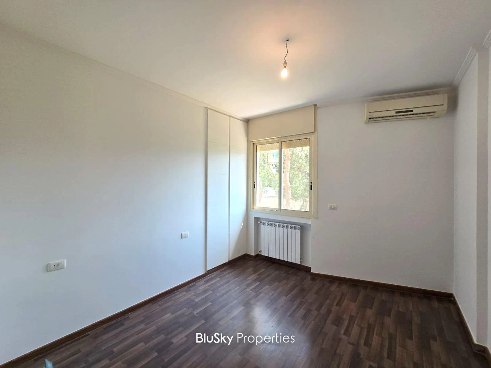 Apartment 200m² Balcony for Sale in Mansourieh — photo 5