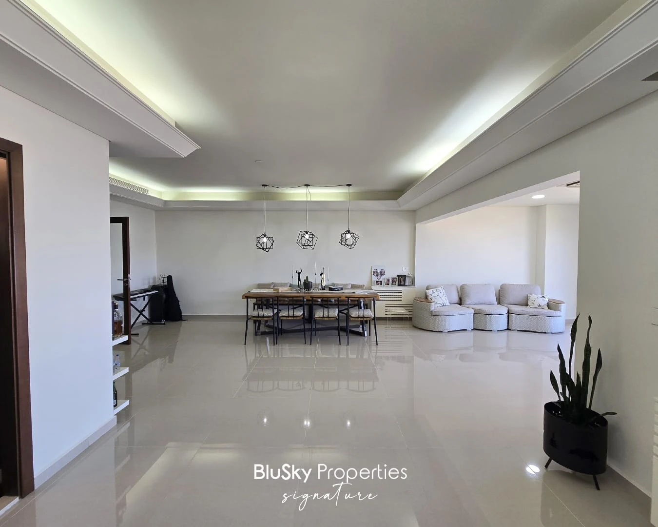 Apartment 202m² with Sea View for Sale in Mansourieh — photo 4