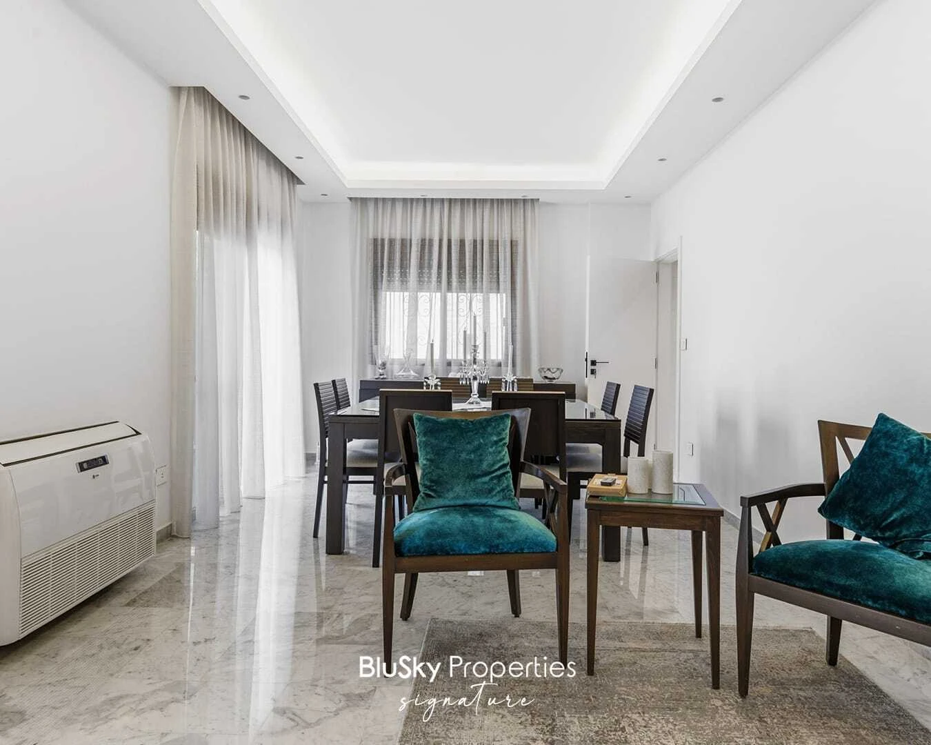 Apartment 204m² for Sale in Mansourieh — photo 2