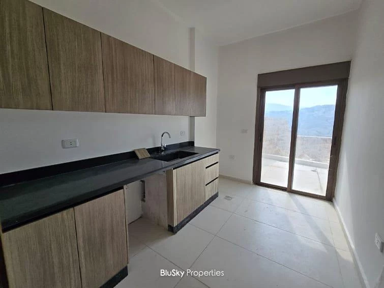 Apartment 220m² Terrace for Rent in Mansourieh — الصورة 4