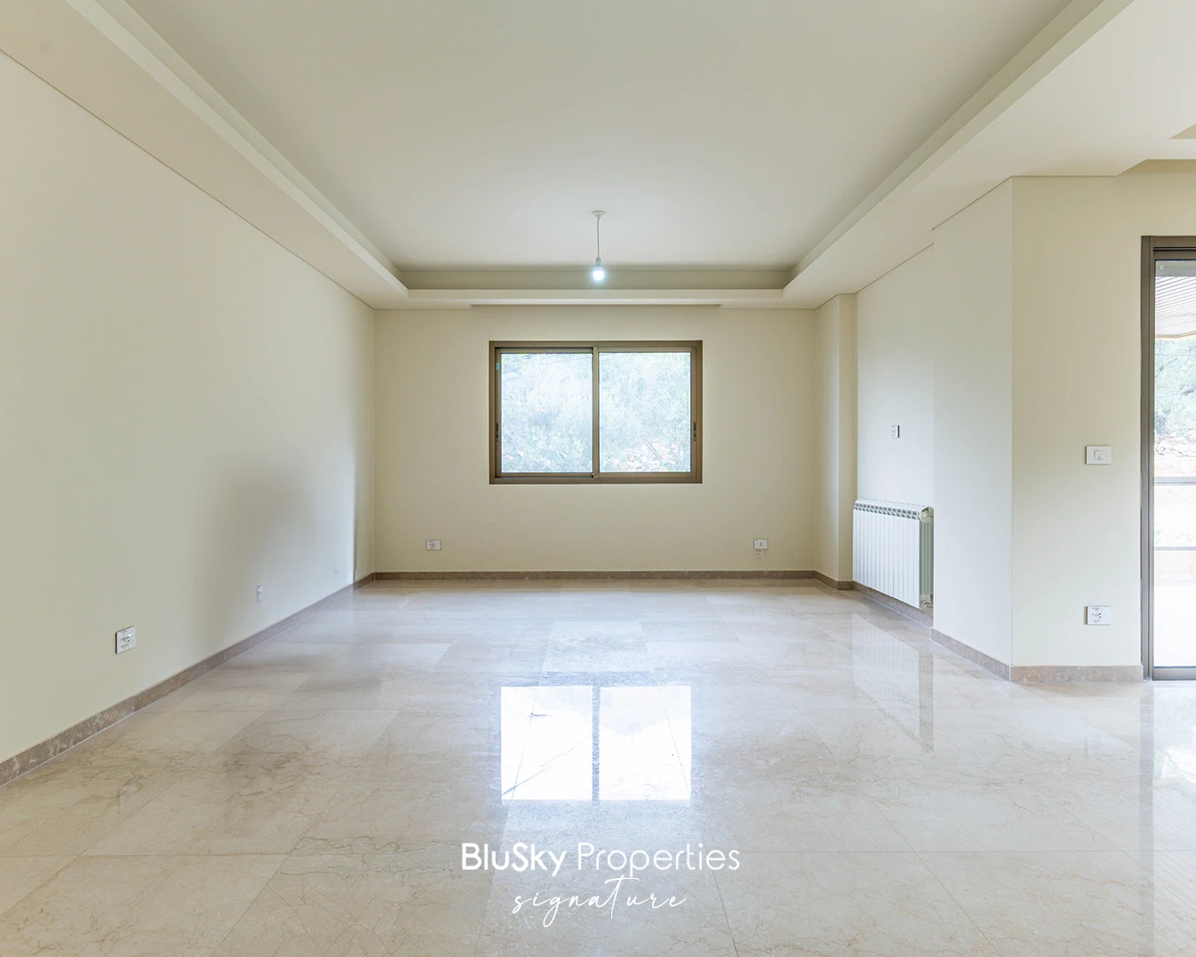 Apartment 225m² with Mountain View for Sale in Mansourieh — الصورة 3