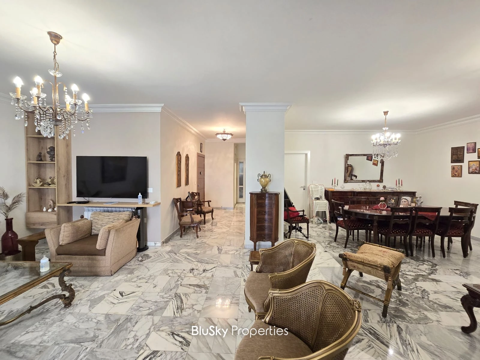 Apartment 236m² for Sale in Mansourieh — photo 2