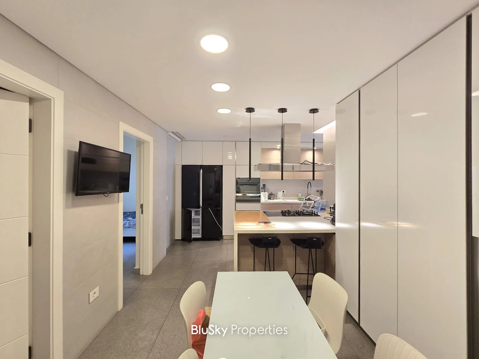 Apartment 236m² for Sale in Mansourieh — photo 4