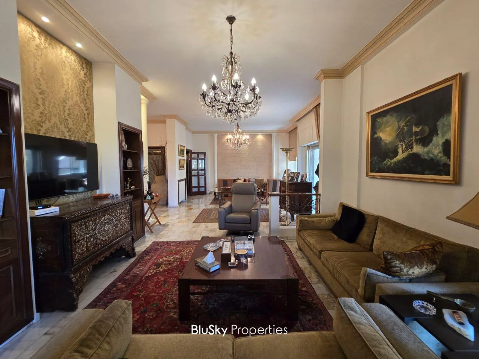 Apartment 240m² Terrace for Sale in Mansourieh — الصورة 4