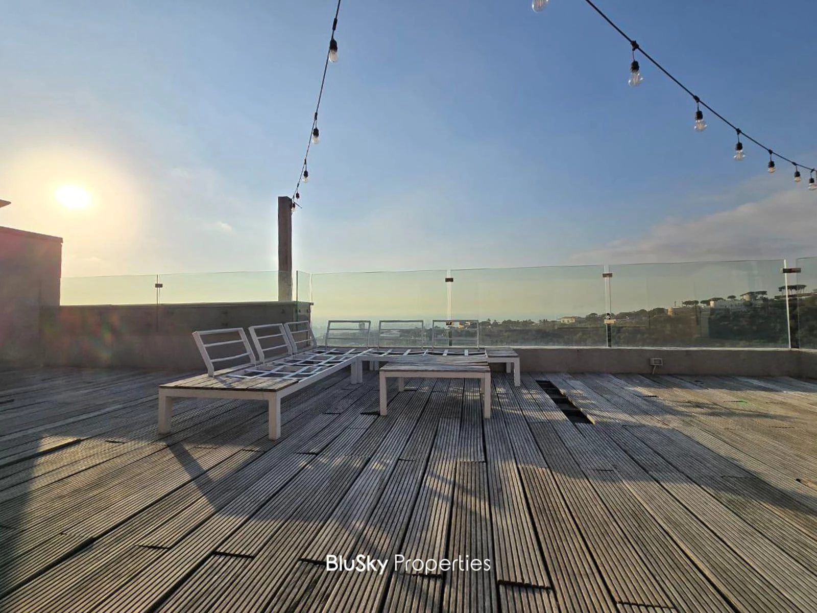 Duplex 260m² Terrace for Rent in Mansourieh — الصورة 2