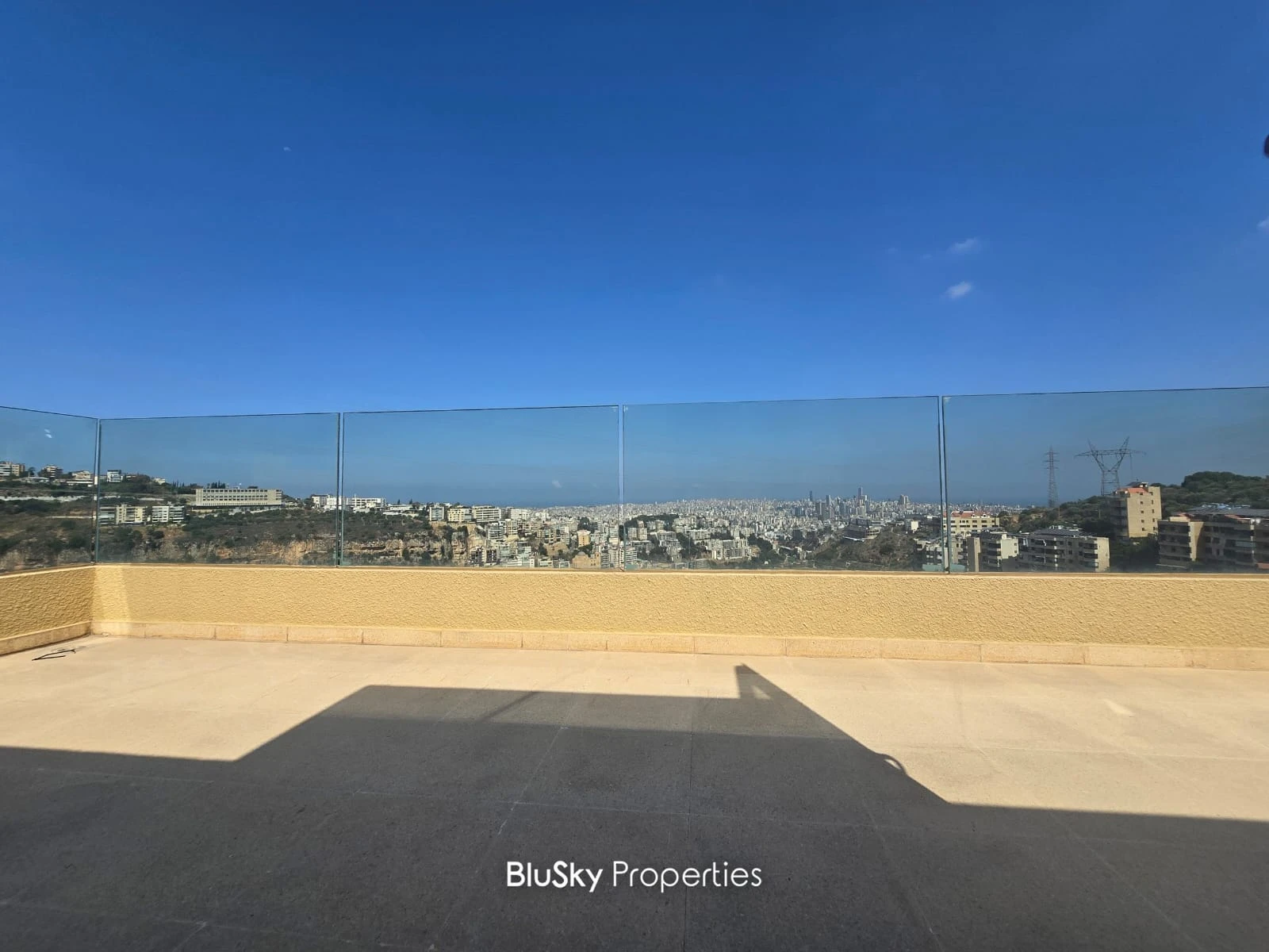 Duplex 300m² with Sea View for Sale in Mansourieh — photo 2