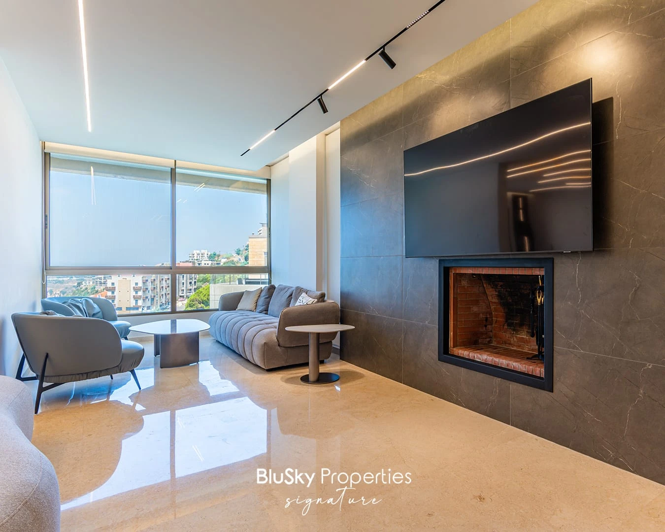 Duplex 340m² with Terrace for Sale in Mansourieh — photo 3