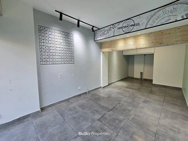 Shop 35m² for Rent in Mansourieh — photo 2
