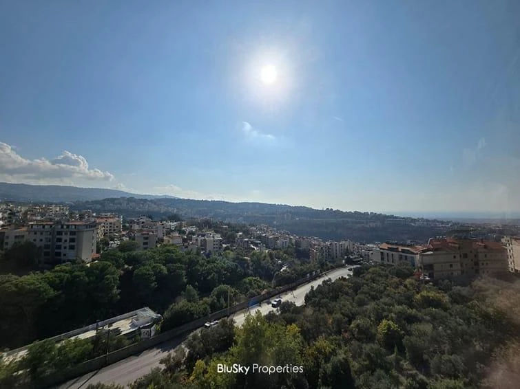 Duplex 360m² Terrace for Rent in Mansourieh — photo 3