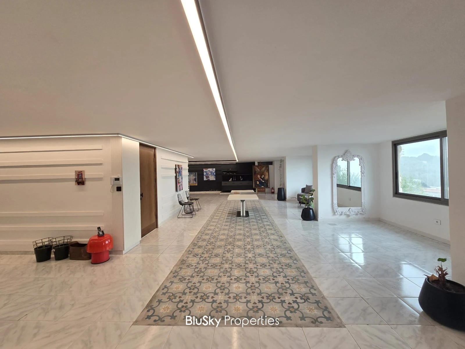 Office 370m² Open Space for Sale in Mansourieh — photo 2