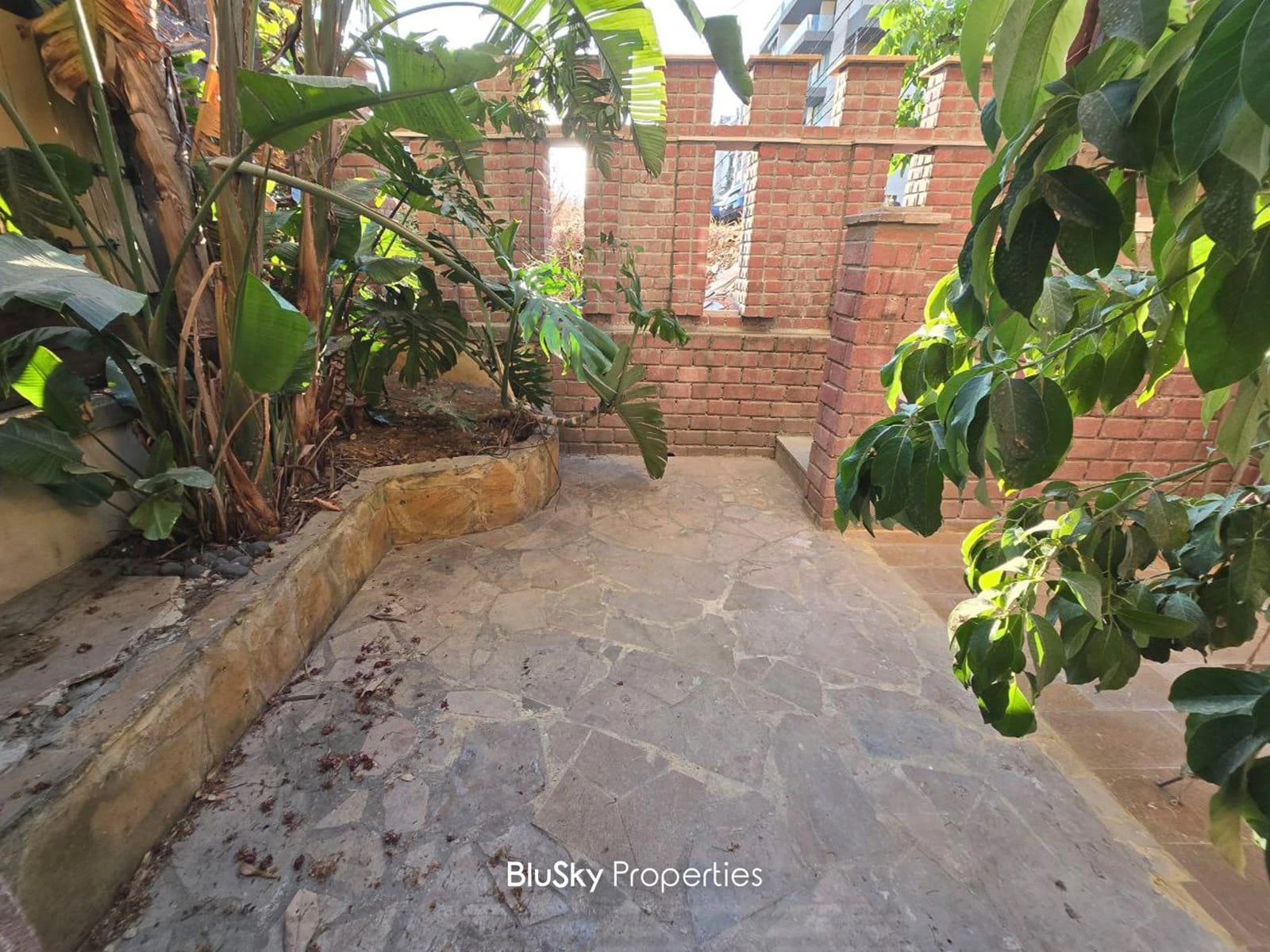 Studio 40m² for Rent in Mansourieh — الصورة 2