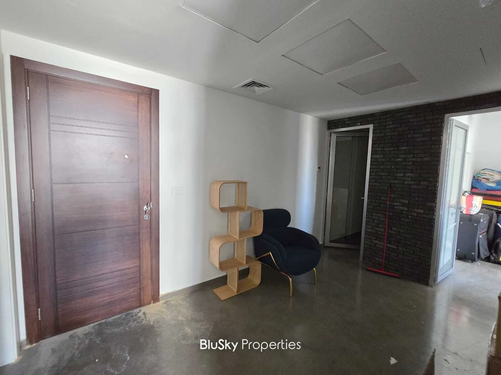 Office 75m² for Sale in Mansourieh — photo 2