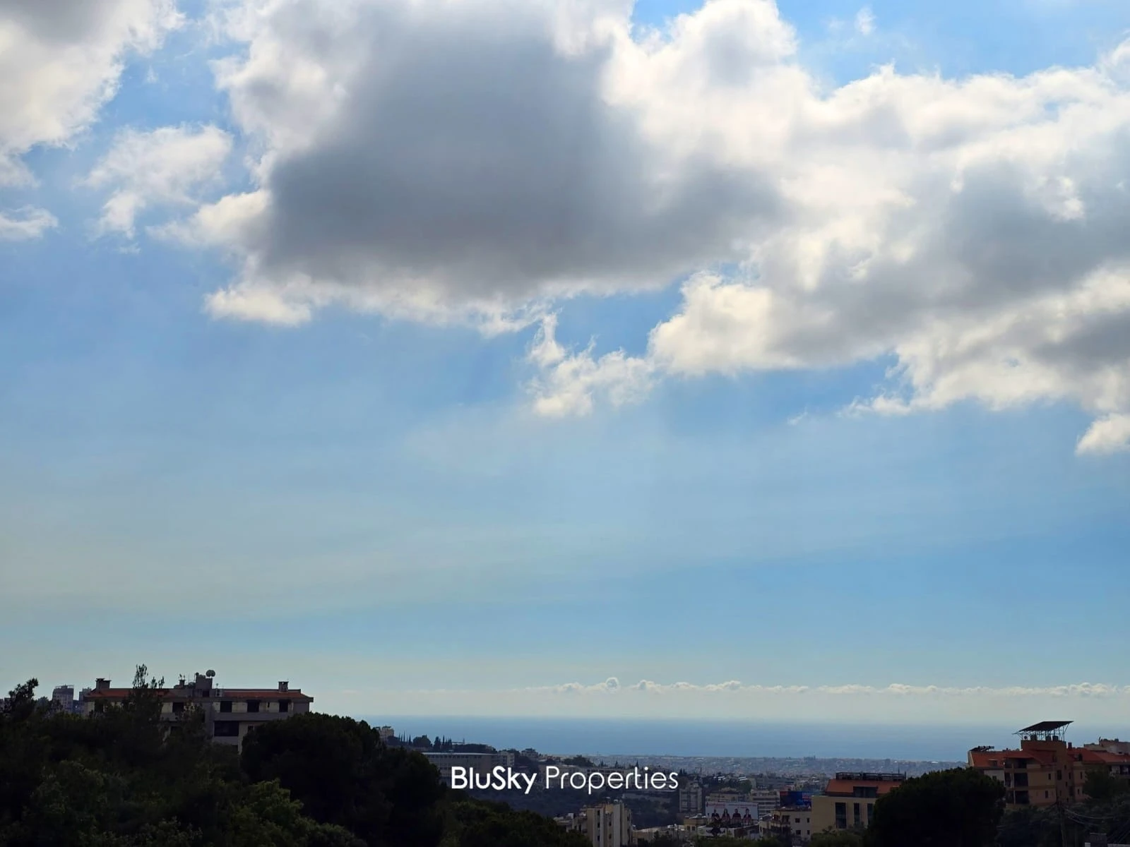 Shop 90m² with Terrace for Rent in Mansourieh — photo 2