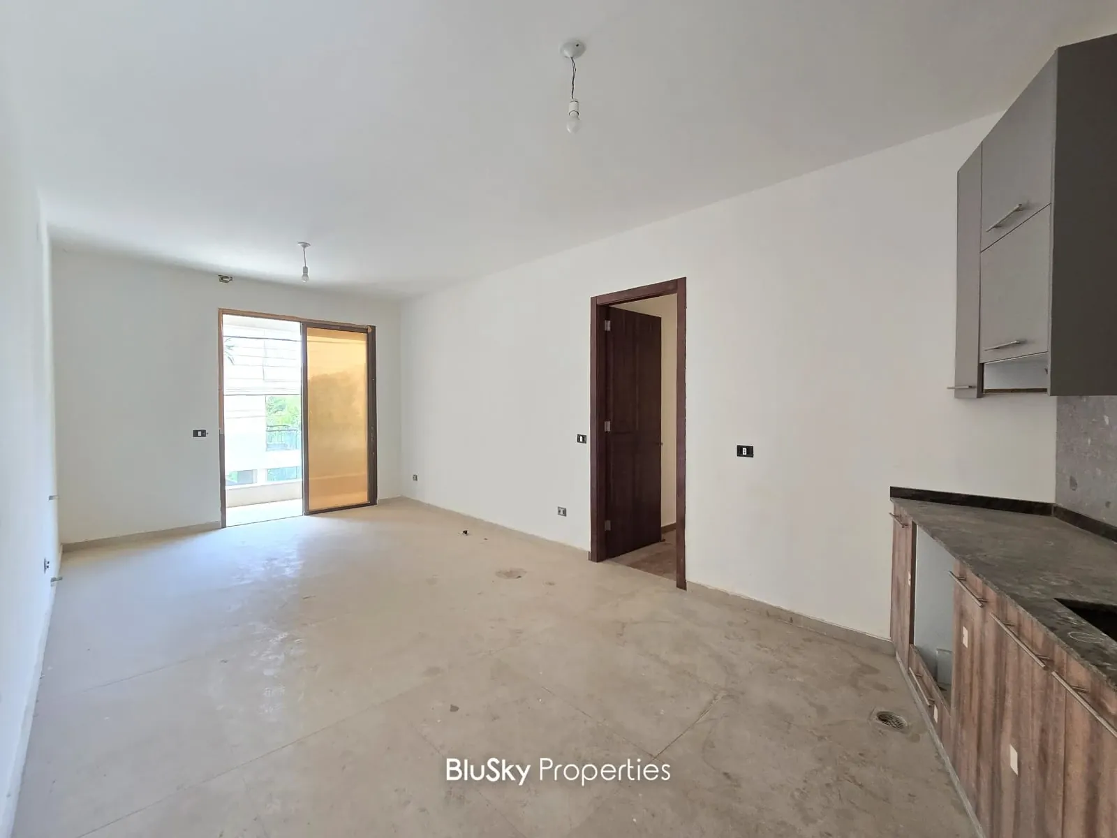 Apartment 90m² with Terrace for Sale in Mansourieh — photo 2