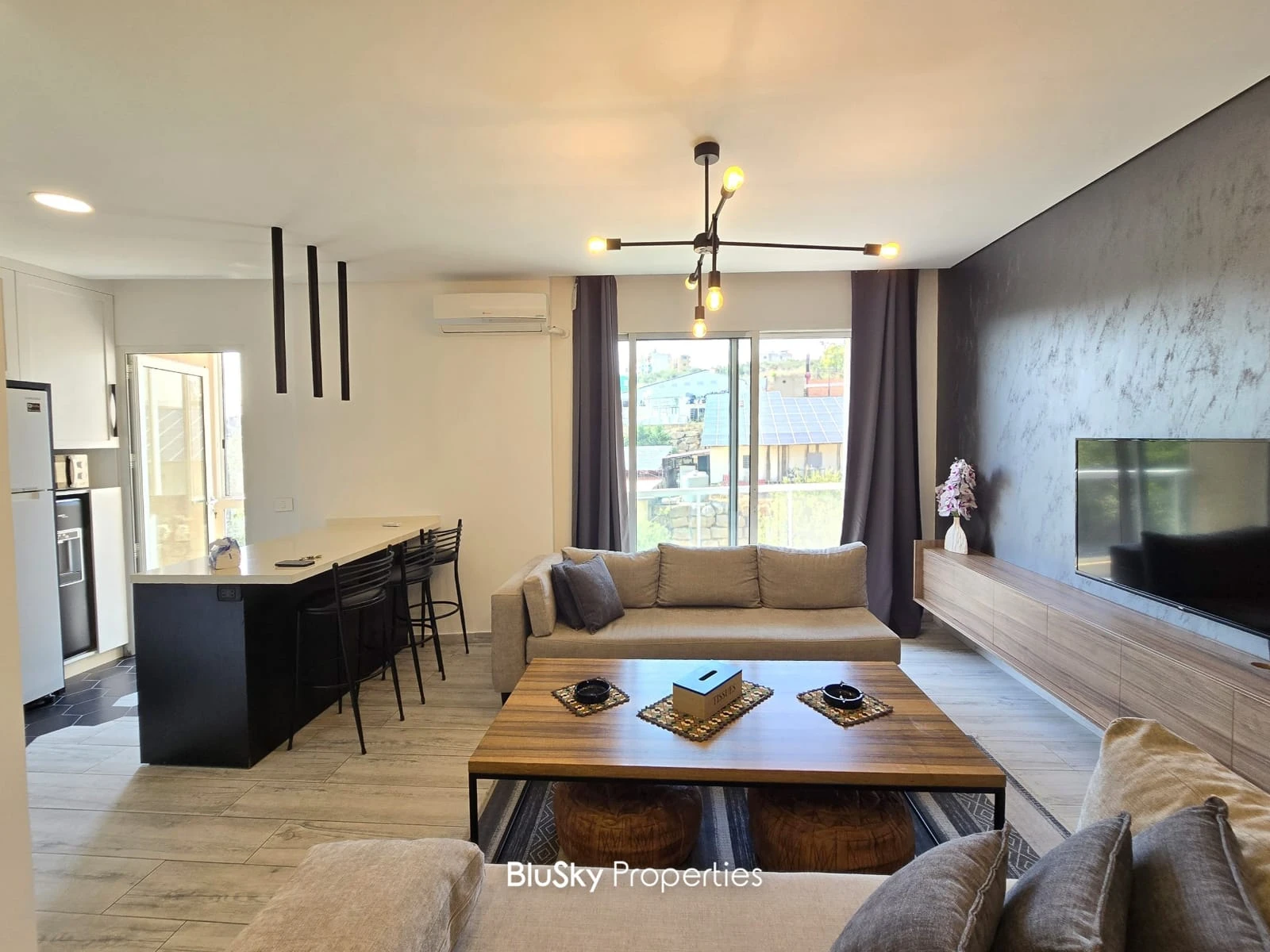 Apartment 95m² for Rent in Mansourieh