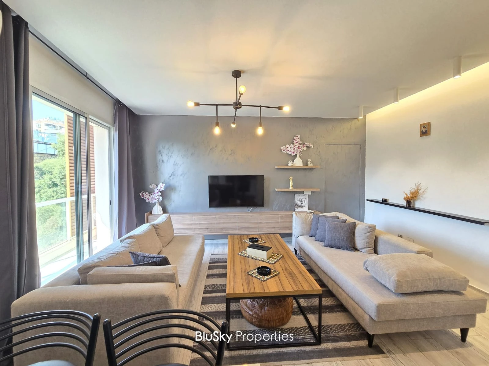 Apartment 95m² for Rent in Mansourieh — photo 3