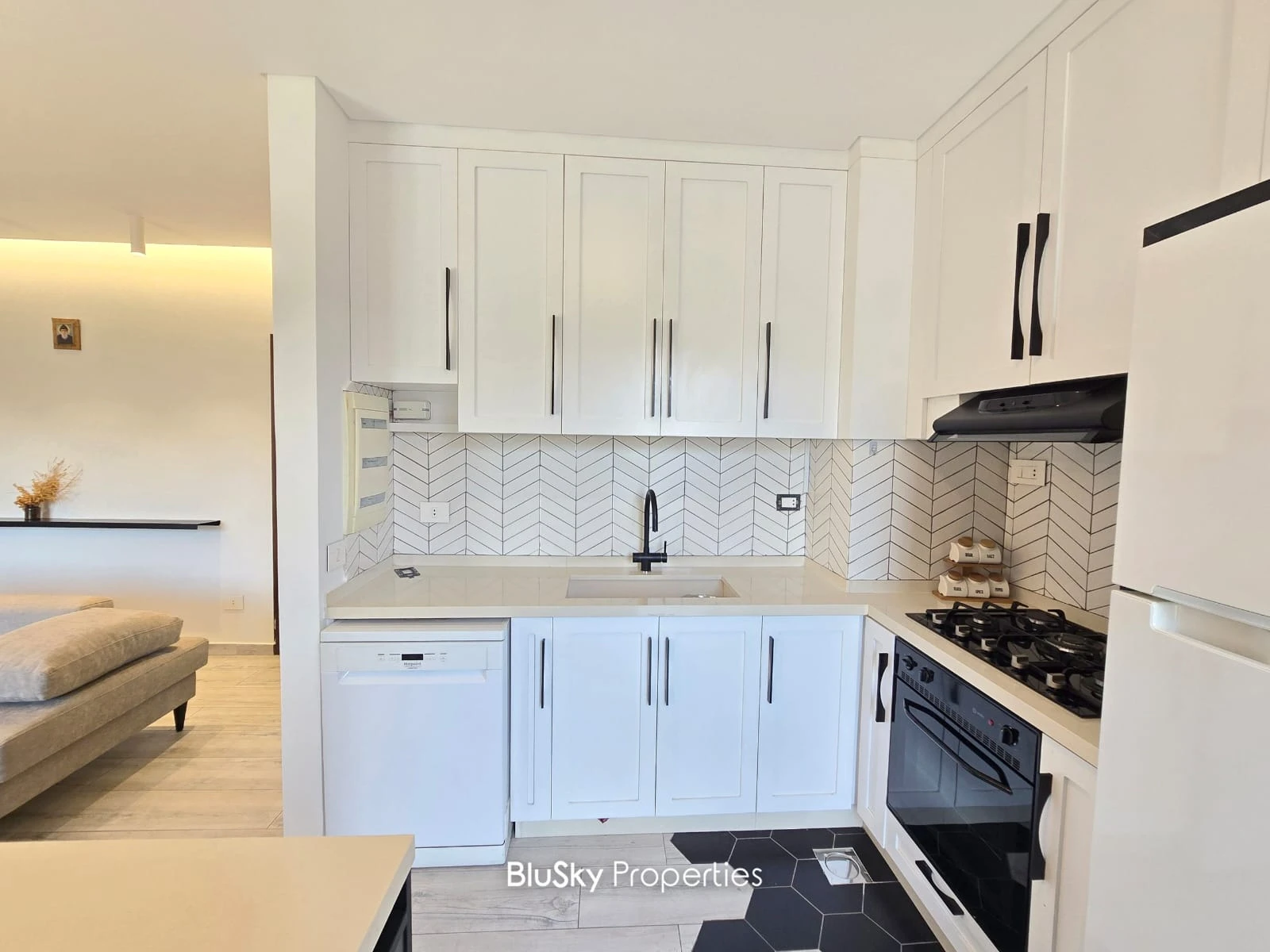Apartment 95m² for Rent in Mansourieh — photo 5