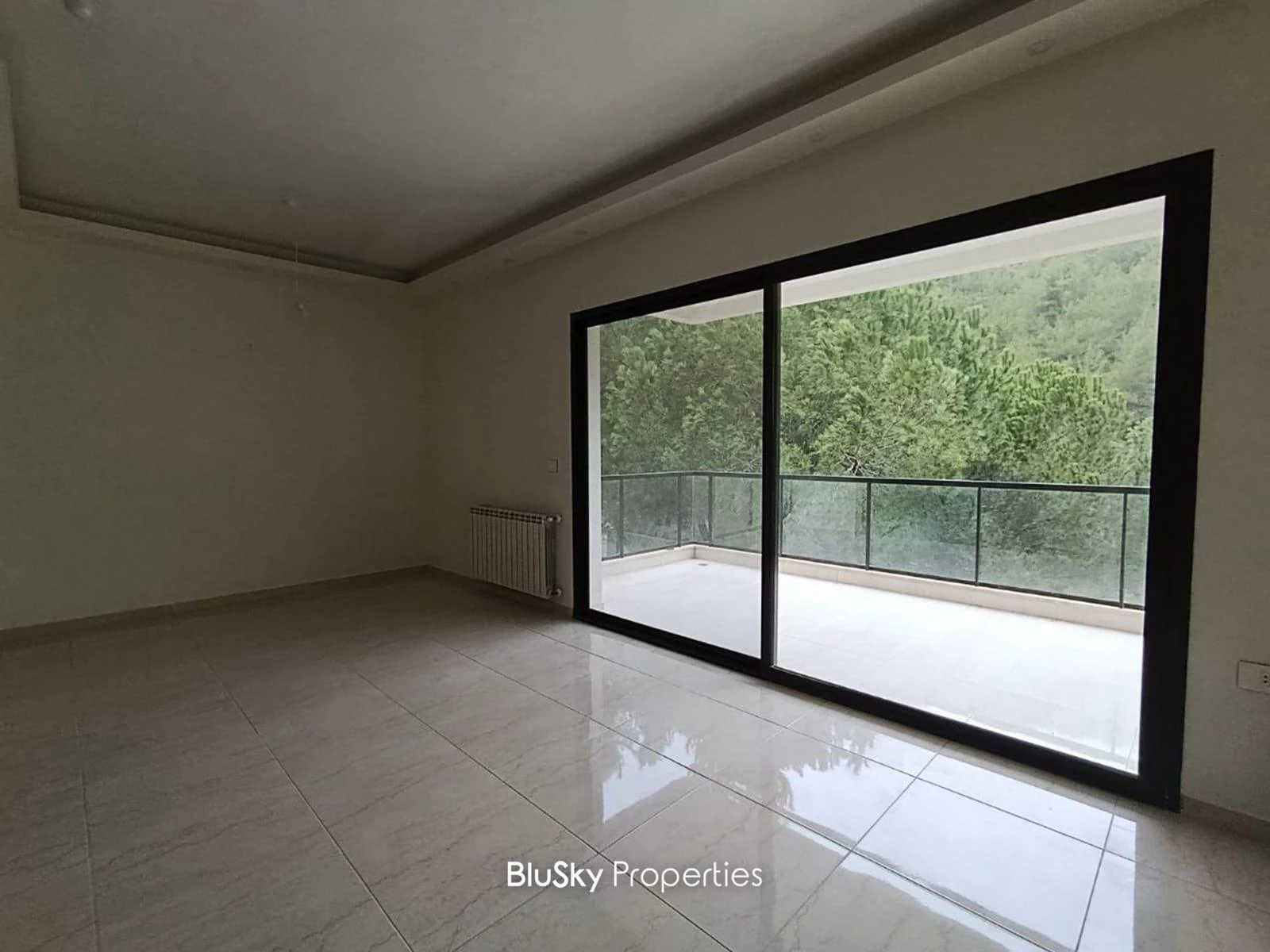Duplex 135m² Roof for Rent in Mar Chaaya — photo 3