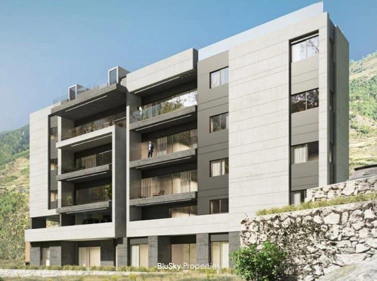 Apartment 140m² Balcony for Sale in Mar Chaaya — photo 2