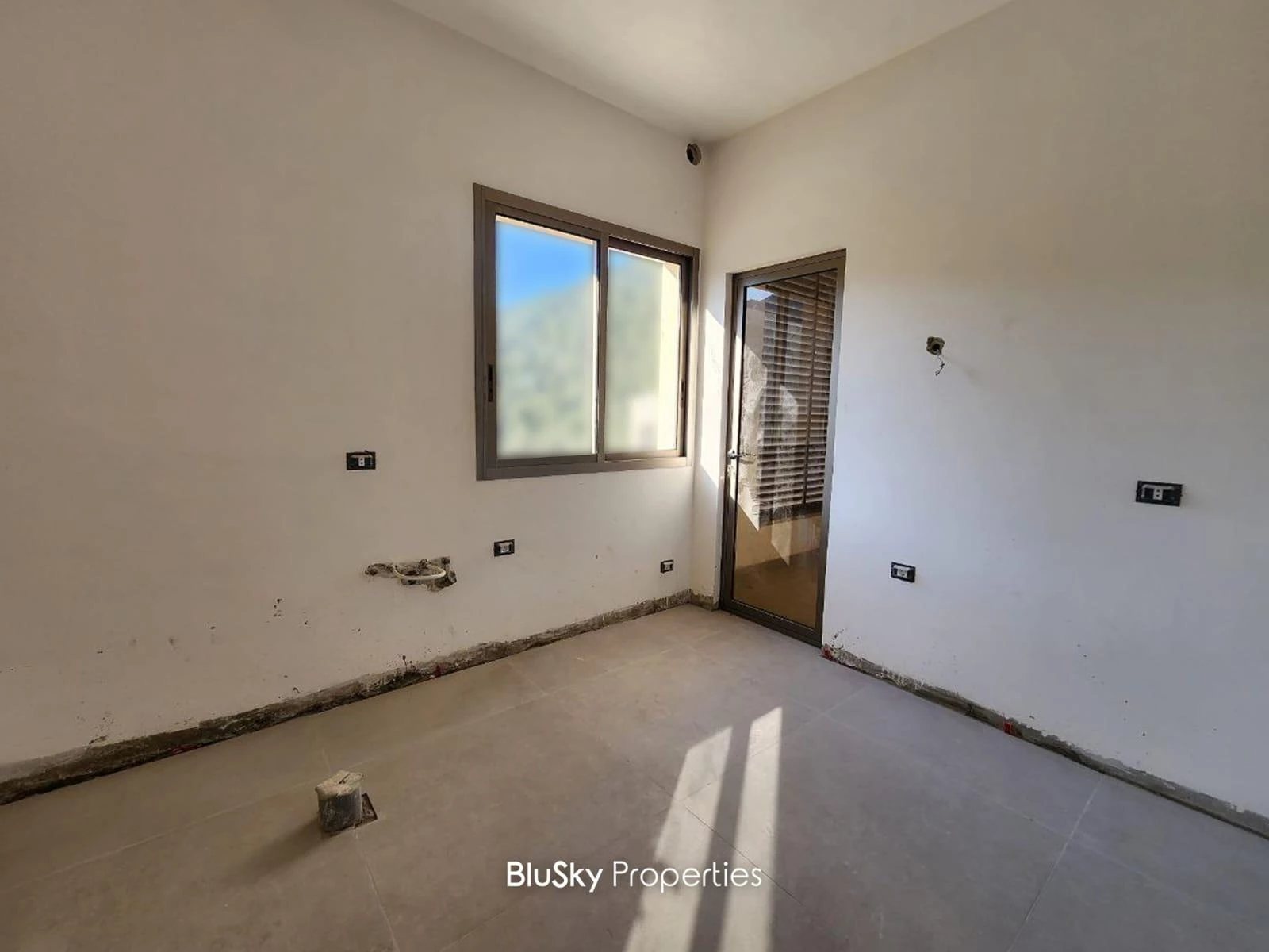 Apartment 145m² Terrace for Sale in Mar Chaaya — photo 4