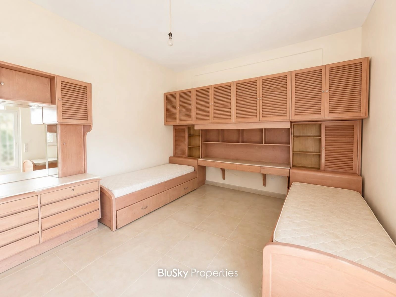 Apartment 150m² for Rent in Mar Chaaya — الصورة 4