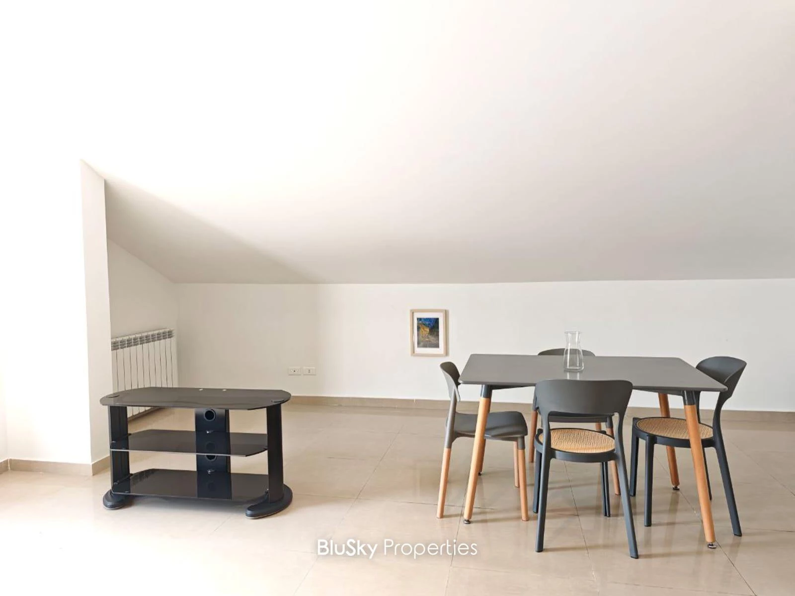 Apartment 160m² Terrace for Rent in Mar Chaaya — photo 2