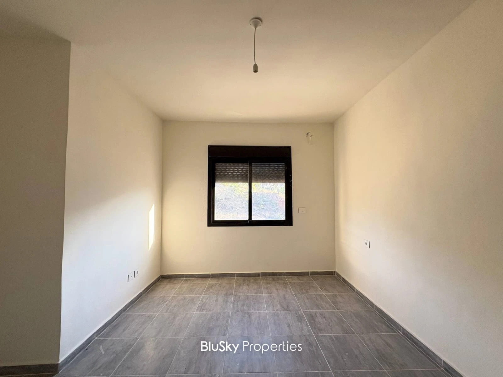 Apartment 160m² with Mountain View for Sale in Mar Chaaya — photo 4