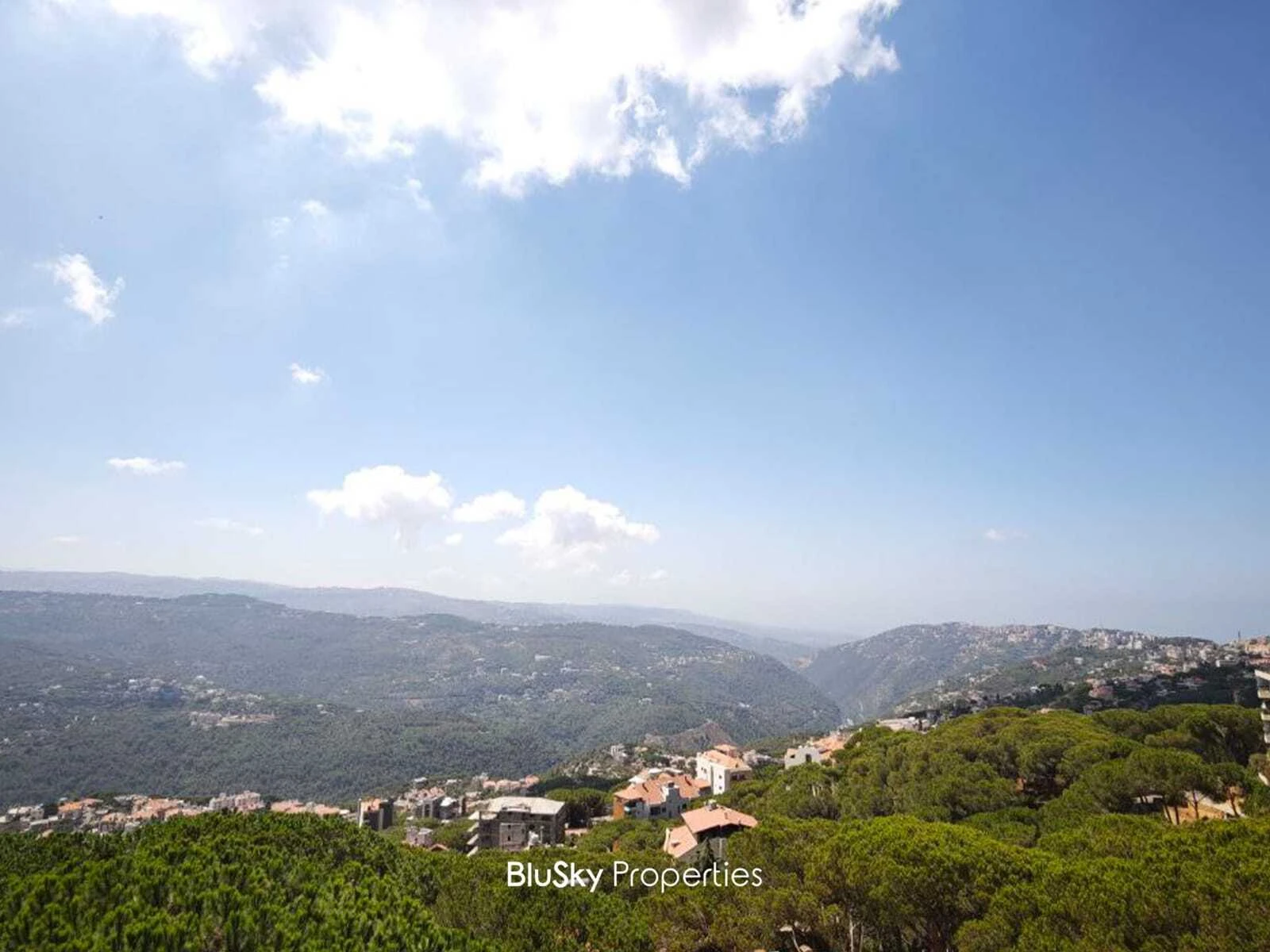 Apartment 210m² Mountain View for Rent in Mar Chaaya — photo 4