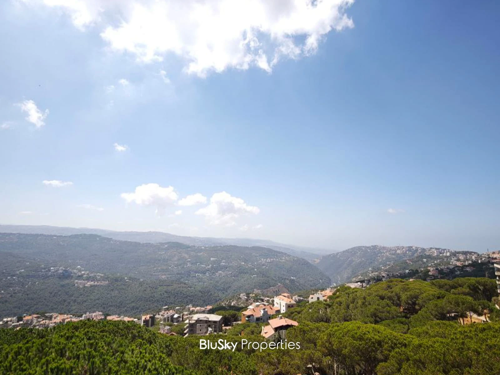 Apartment 210m² with Mountain View for Sale in Mar Chaaya — photo 3