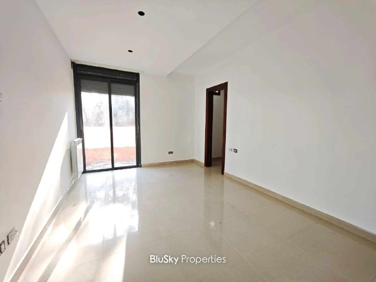 Apartment 240m² Garden for Sale in Mar Chaaya — photo 5
