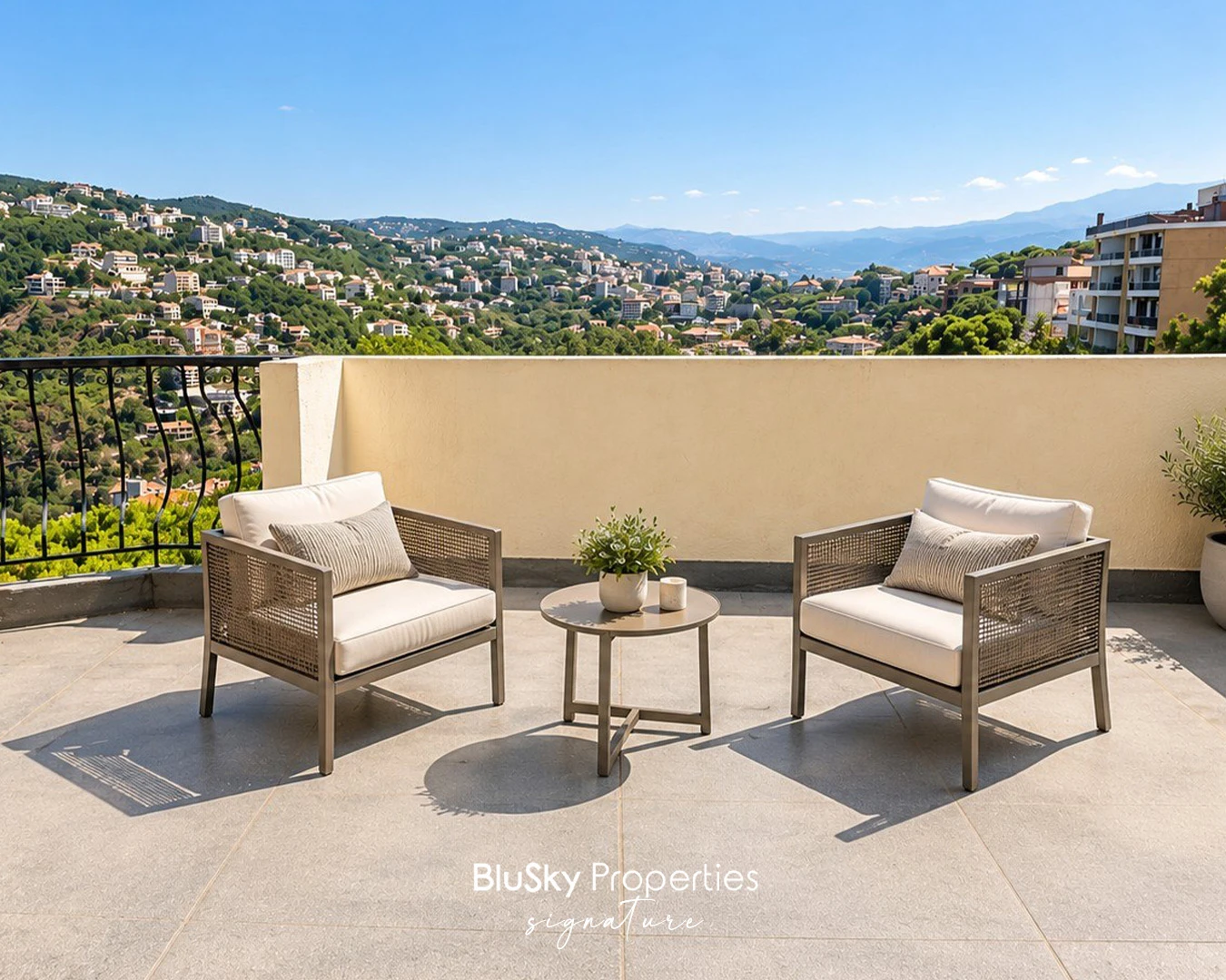 Apartment 420m² with Mountain View for Sale in Mar Chaaya — photo 3