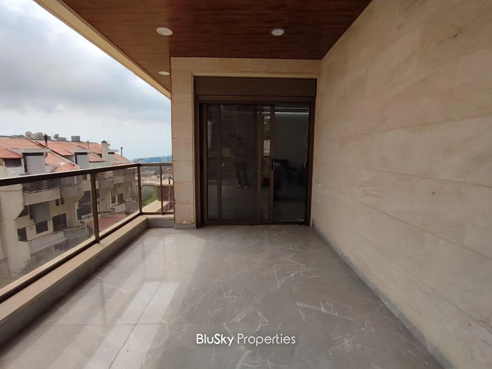 Apartment 150m² Balcony for Sale in Mar Moussa — photo 3