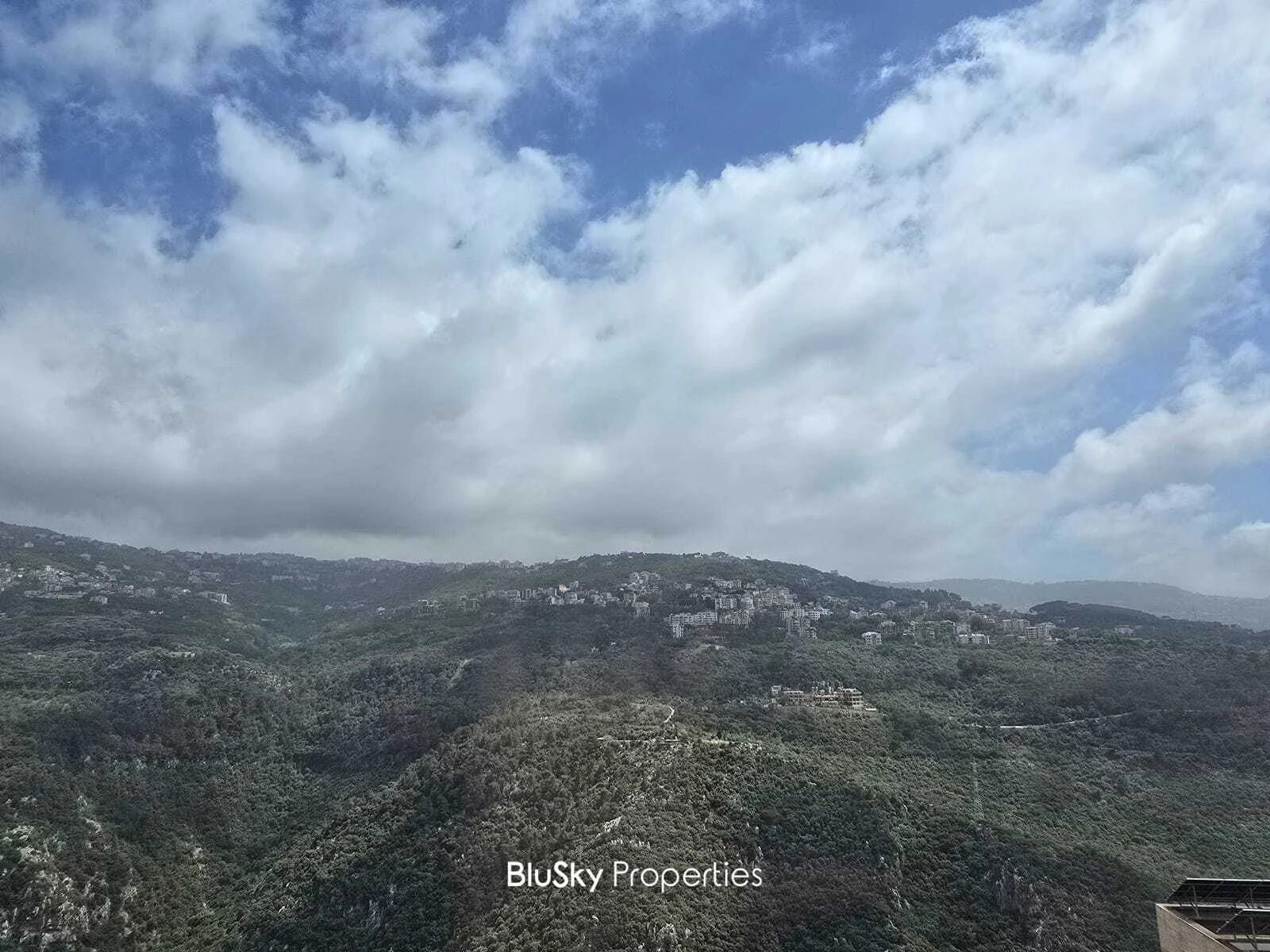 Apartment 175m² Mountain View for Sale in Monteverde — photo 3