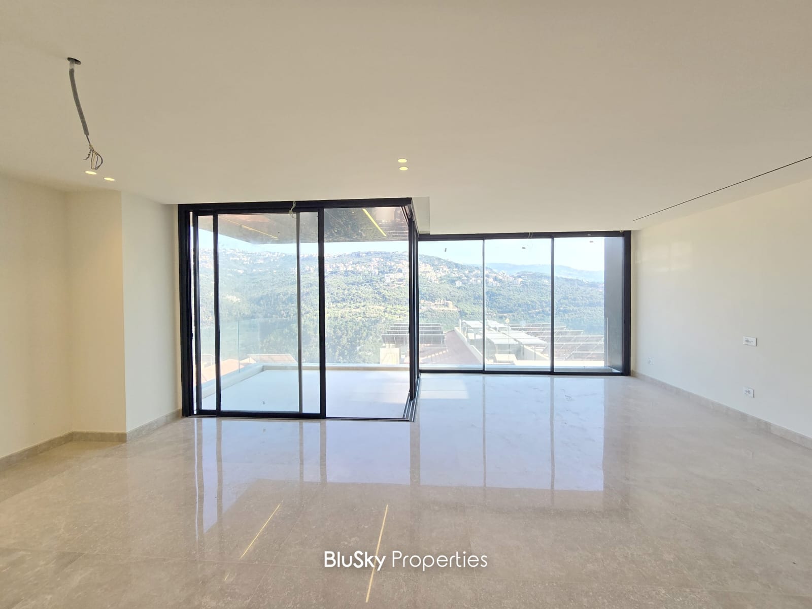 Apartment 180m² with Mountain View for Sale in Monteverde