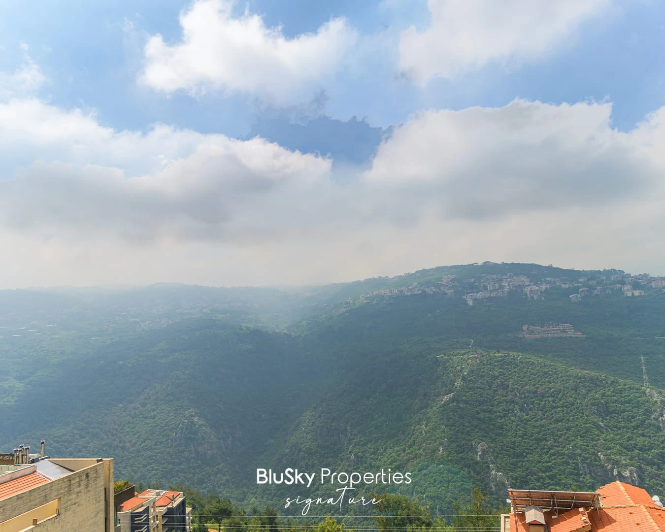 Apartment 180m² with Mountain View for Sale in Monteverde — الصورة 2
