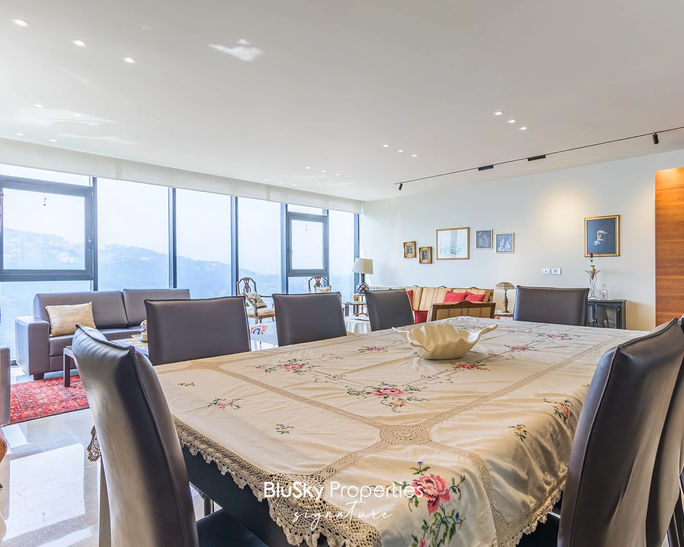 Apartment 180m² with Mountain View for Sale in Monteverde — الصورة 4