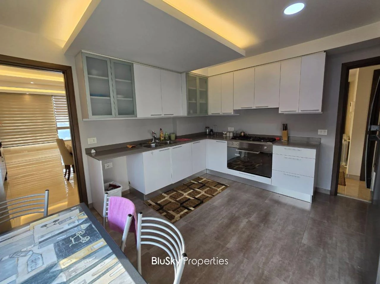 Apartment 190m² Mountain View for Rent in Monteverde — الصورة 4