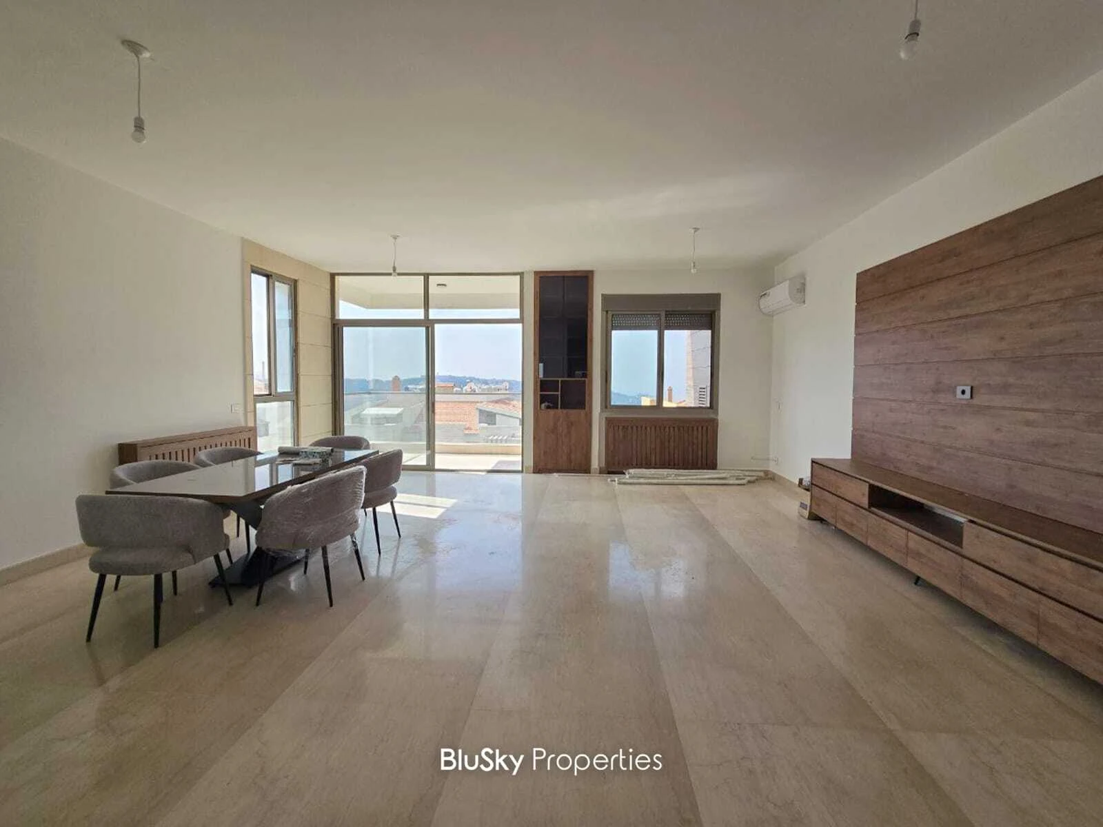 Apartment 200m² Mountain View for Rent in Monteverde