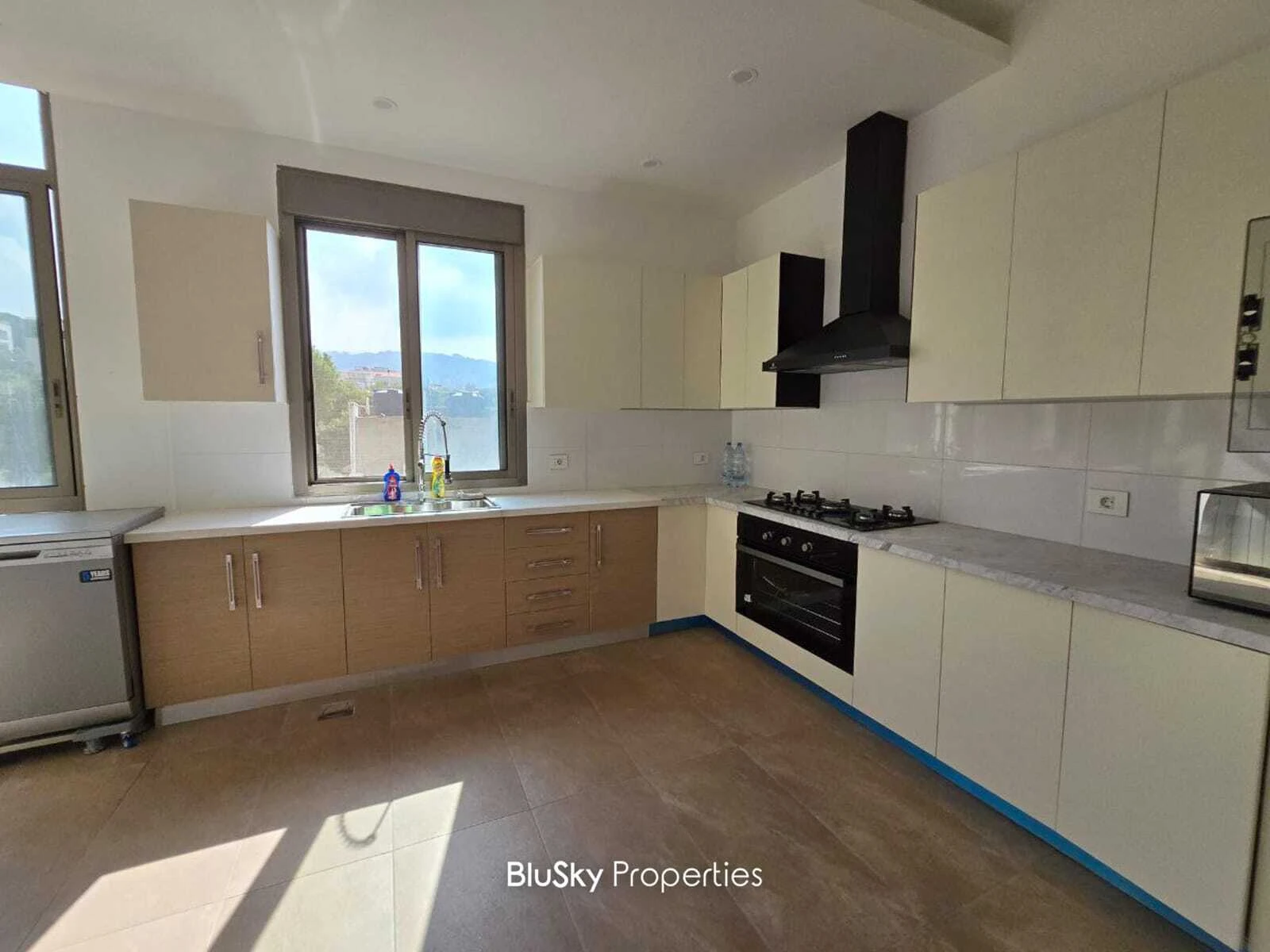 Apartment 200m² Mountain View for Rent in Monteverde — photo 3