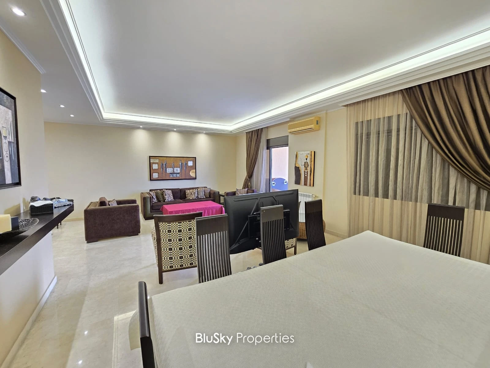 Apartment 240m² with Mountain View for Rent in Monteverde — الصورة 3