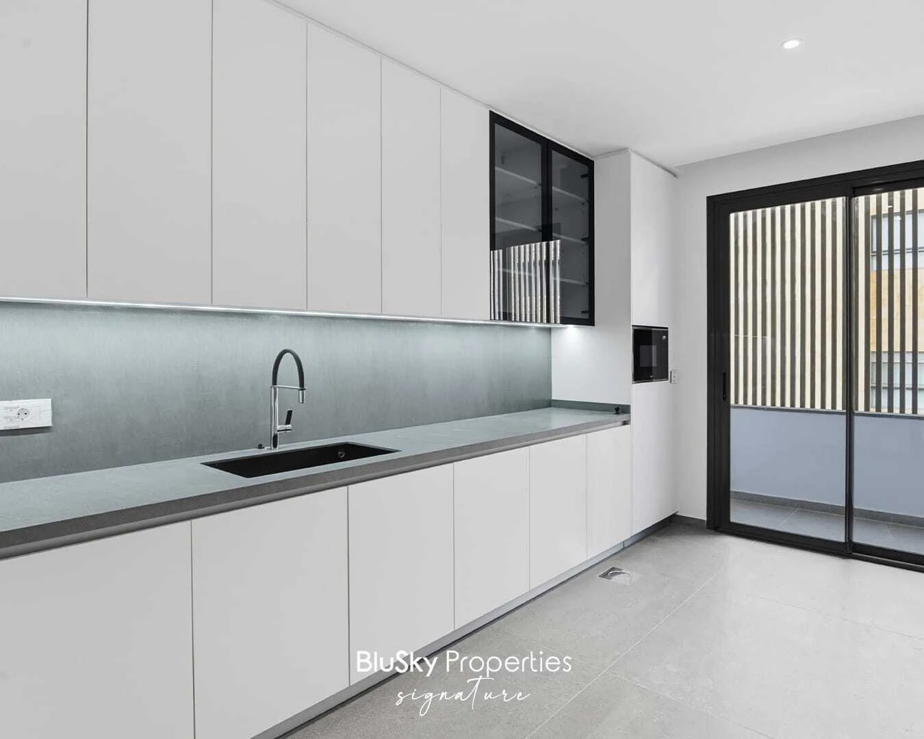 Apartment 250m² with Terrace for Sale in Monteverde — photo 5